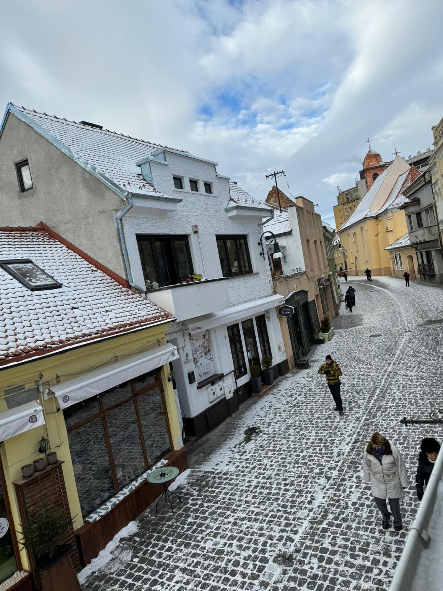Central Stay Braşov Dış mekan fotoğraf